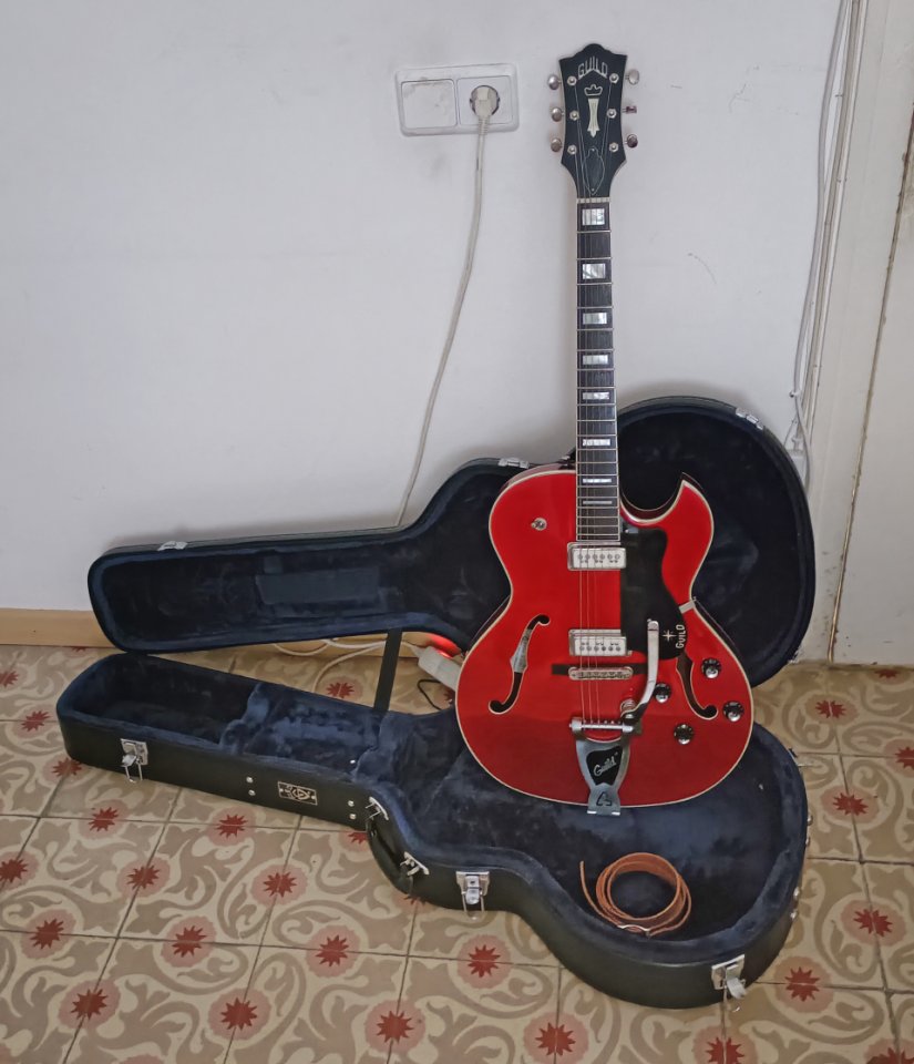 Guild Starfire III Special (Limited Edition) de segunda mano · Foto 1 de 10 · Barcelona · 2000 €