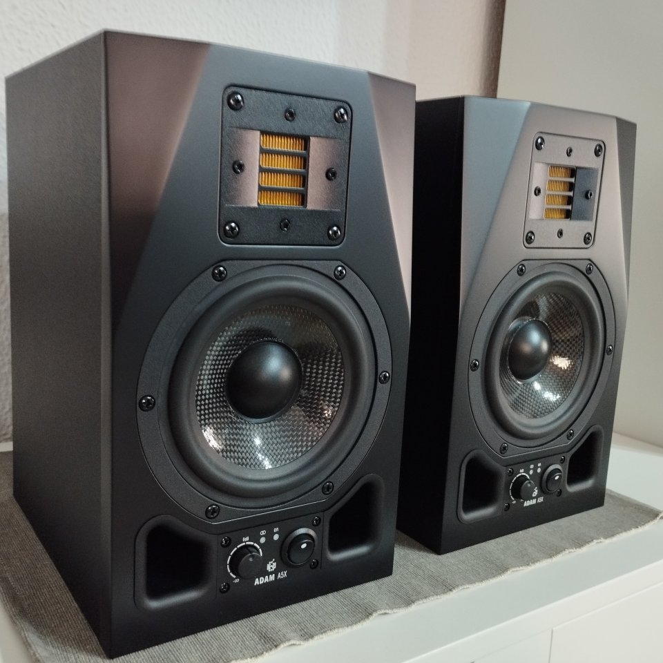 Altavoces Adam Audio A5X en perfectísimo estado