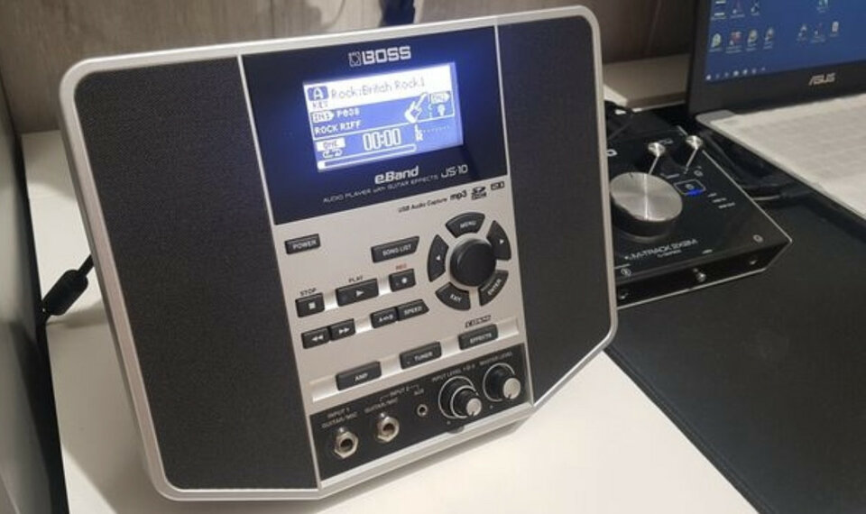 Ampli Boss eBand JS10