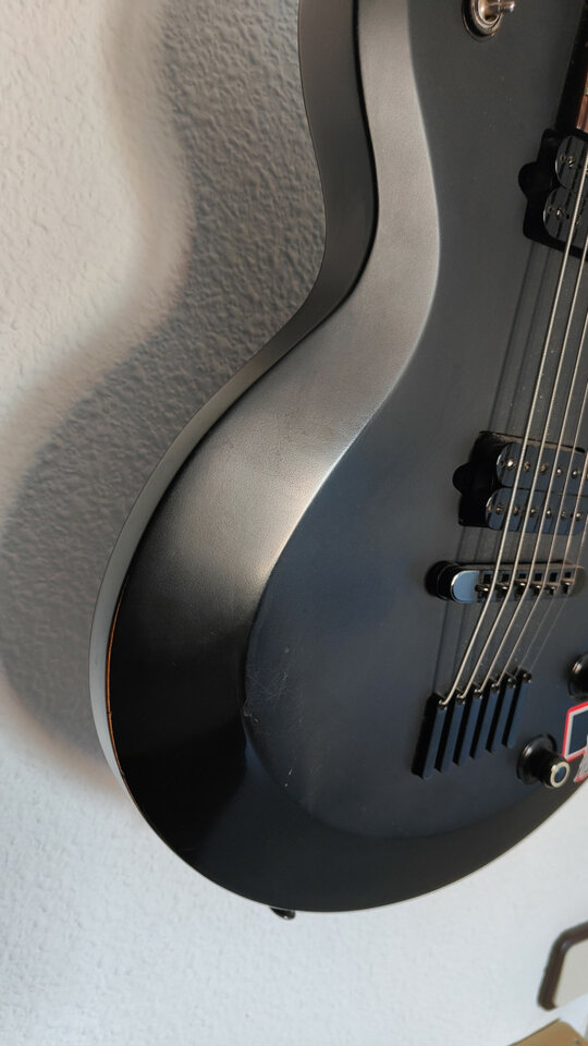 Yamaha AES520D6 Bartitona