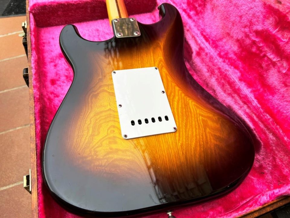 Tokai ST-80 Springy Sound 1980 - Golden Sunburst