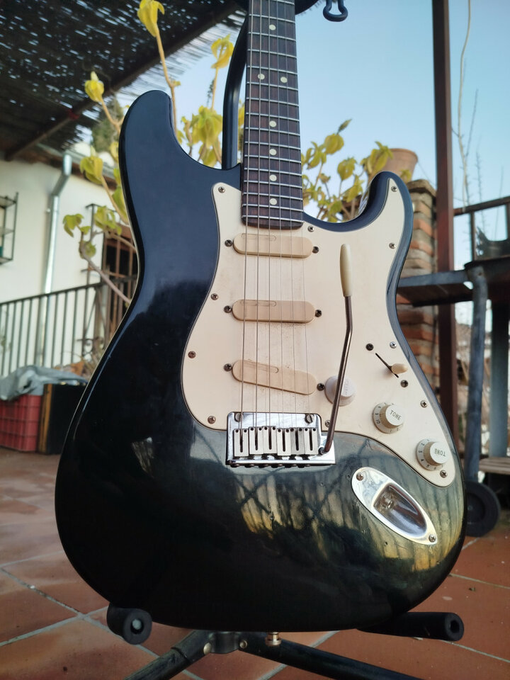 Fender stratocaster plus 1991/ Cambio por PRS 24 08