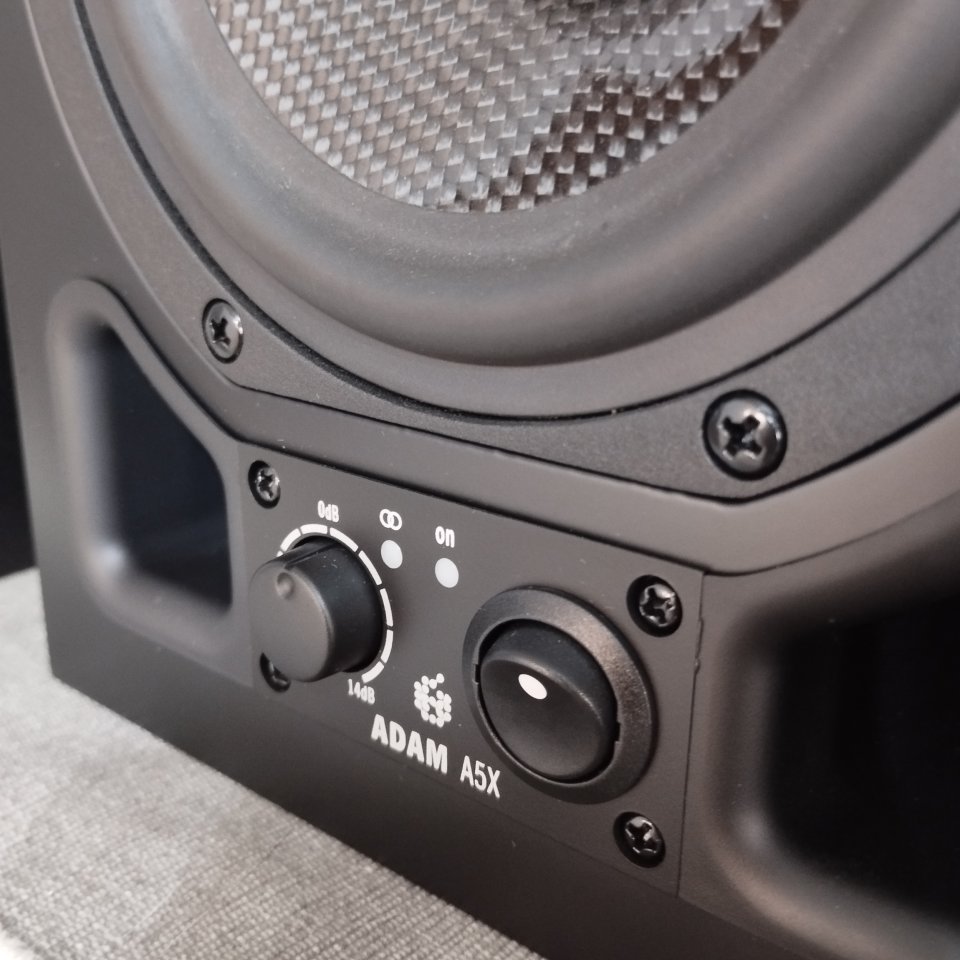 Altavoces Adam Audio A5X en perfectísimo estado