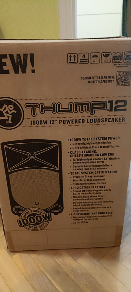 Mackie thump 12