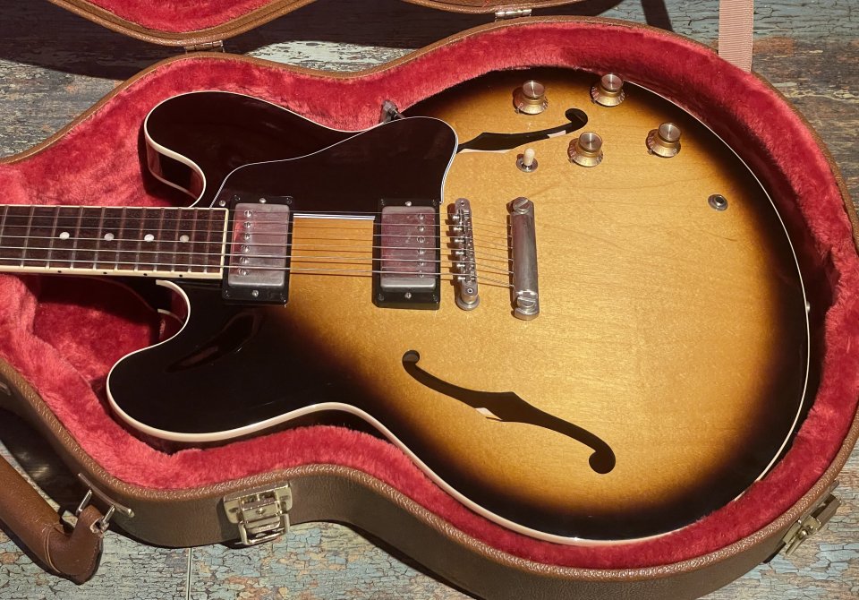 Gibson ES -335
