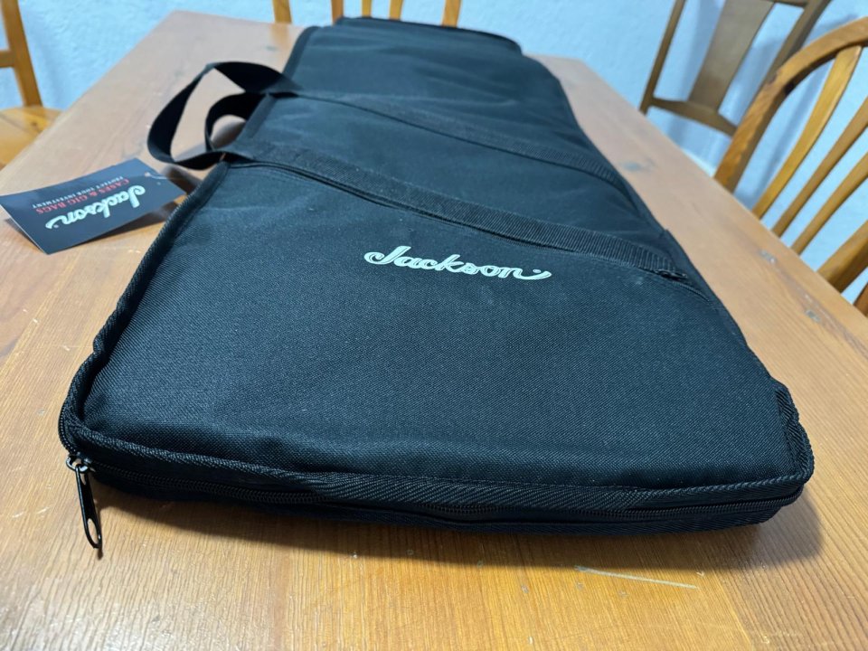 Jackson Gig Bag rectangular – Solo Venta, NO Cambios. de segunda mano · Foto 4 de 10 · Madrid · 10 €