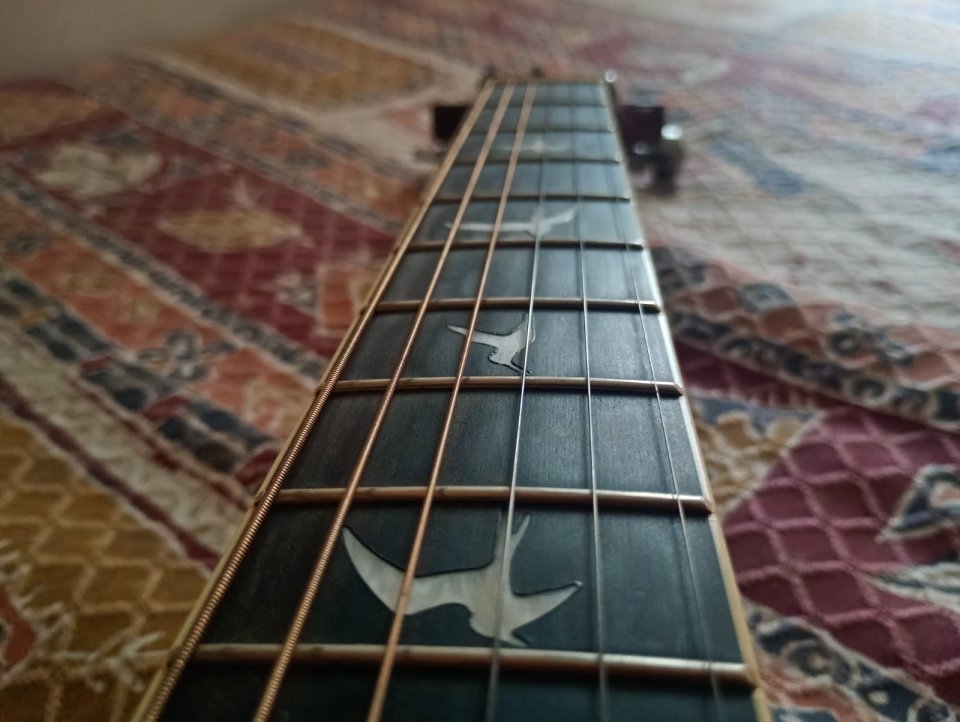 PRS SE acústica (modelo se A40E) de segunda mano · Foto 3 de 6 · Asturias · 400 €