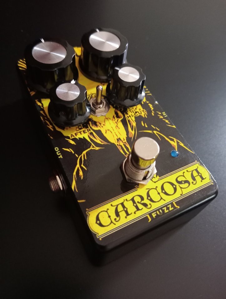 ‼️ENVIO INCLUIDO. Tipo Fuzz Carcosa ANALOGICO