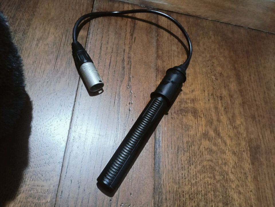 Micrófono Sony NV-1 con antiviento Rycote Softie