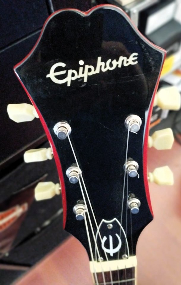 Epiphone CASINO + Lollar pickups + Electrónica CTS, Switchcraft...