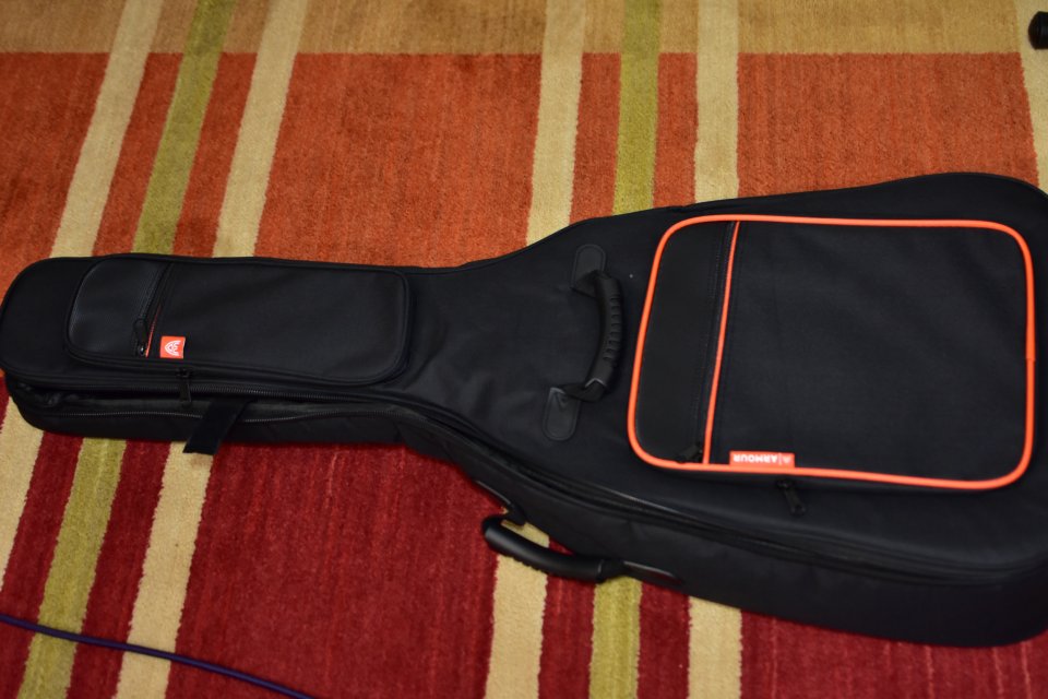 Fender acústica CD60 sunburst + funda