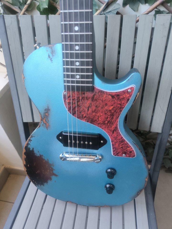Les Paul Heavy relic Jr. + Kloppman 62 + Puente MCB Savvy + Electrónica... de segunda mano · Foto 1 de 8 · Murcia · 399 €