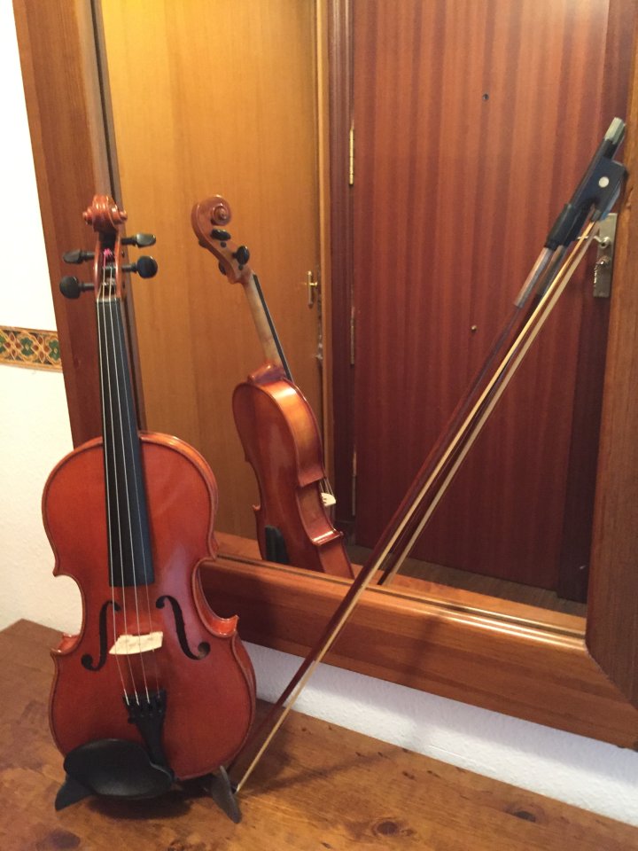 Violin modelo Stradivarius de segunda mano · Foto 1 de 9 · Murcia · 2000 €