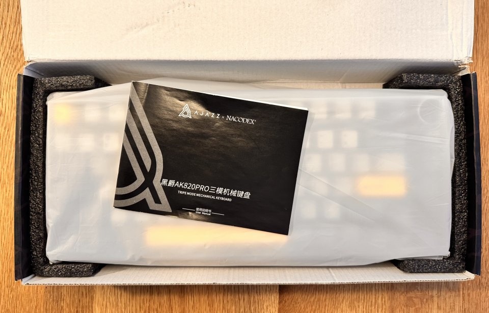 AJAZZ AK820 PRO de segunda mano · Foto 3 de 6 · Madrid · 38 €