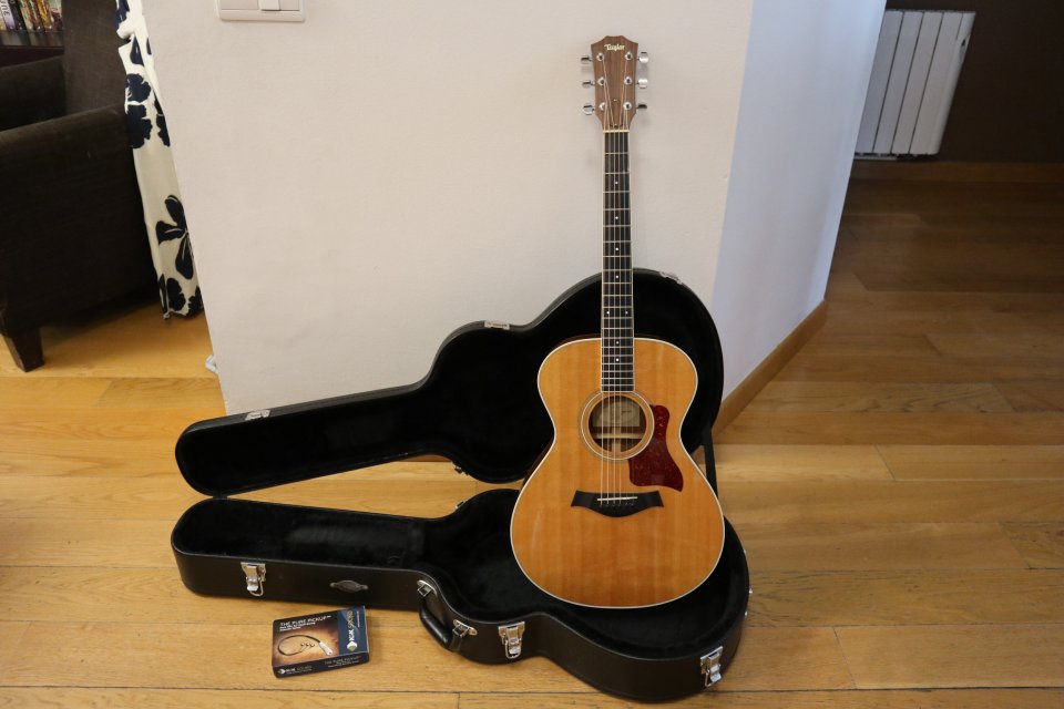 Acústica TAYLOR GC-3 con K&K Pure Mini (Made in USA) de segunda mano · Foto 1 de 8 · Málaga · 1195 €