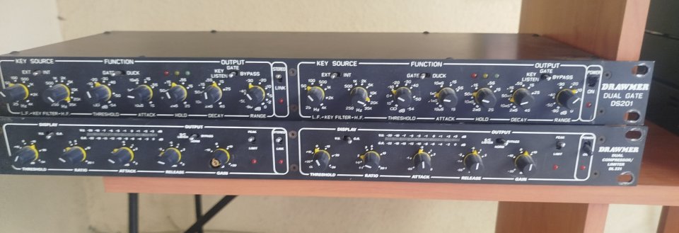 Venta material por cierre actividad profesional de segunda mano · Foto 7 de 10 · Alicante · 10 €