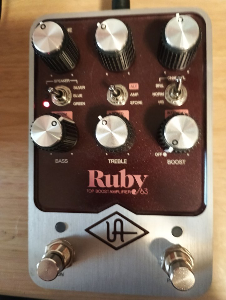 Pedal UNIVERSAL AUDIO RUBY TOP BOOST AMPLIFIER 63