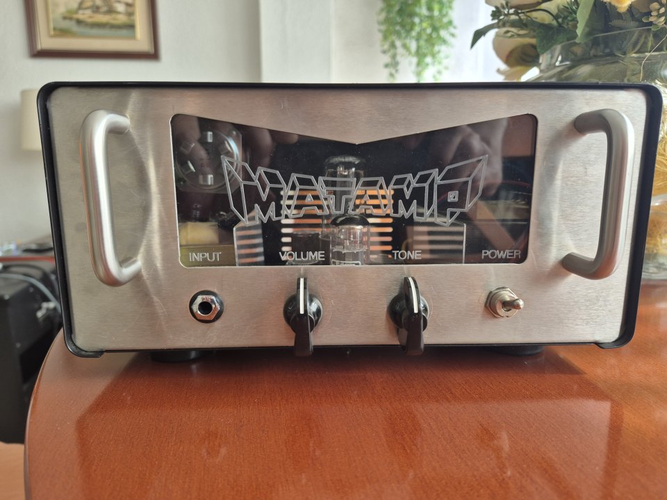 Amplificador guitarra Matamp Minimat de segunda mano · Foto 1 de 4 · Valencia · 450 €