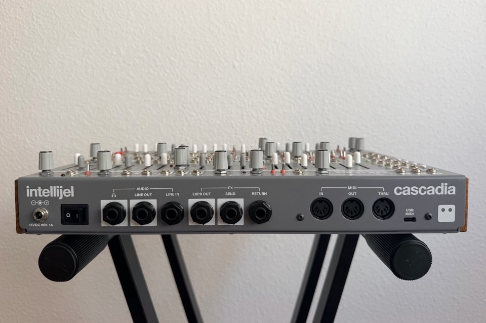 Intellijel Cascadia de segunda mano · Foto 6 de 7 · Alicante · 1599 €