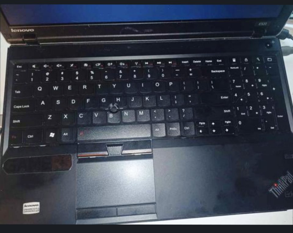 Portàtil LENOVO THINKPAD EDGE 15¨ GAMErs intel i5, 8gb RAM , SSD 480gb