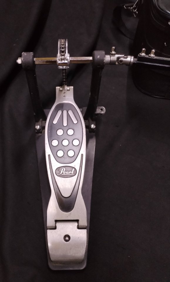 Doble pedal bombo PEARL - P122