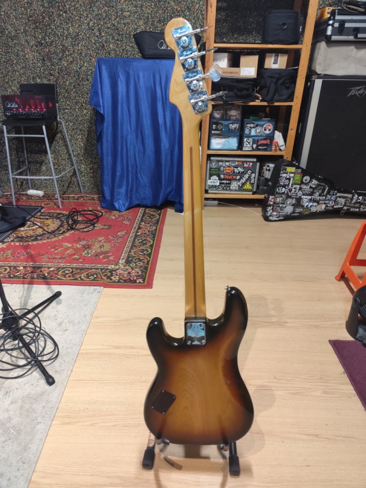 Fender Precision Bass 79