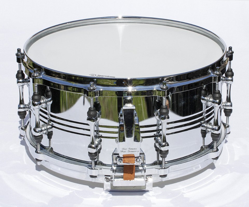 Caja Tier Muc Drums made in Germany 14"x6,5" aros die cast Pearl MasterCast de segunda mano · Foto 1 de 10 · Segovia · 320 €