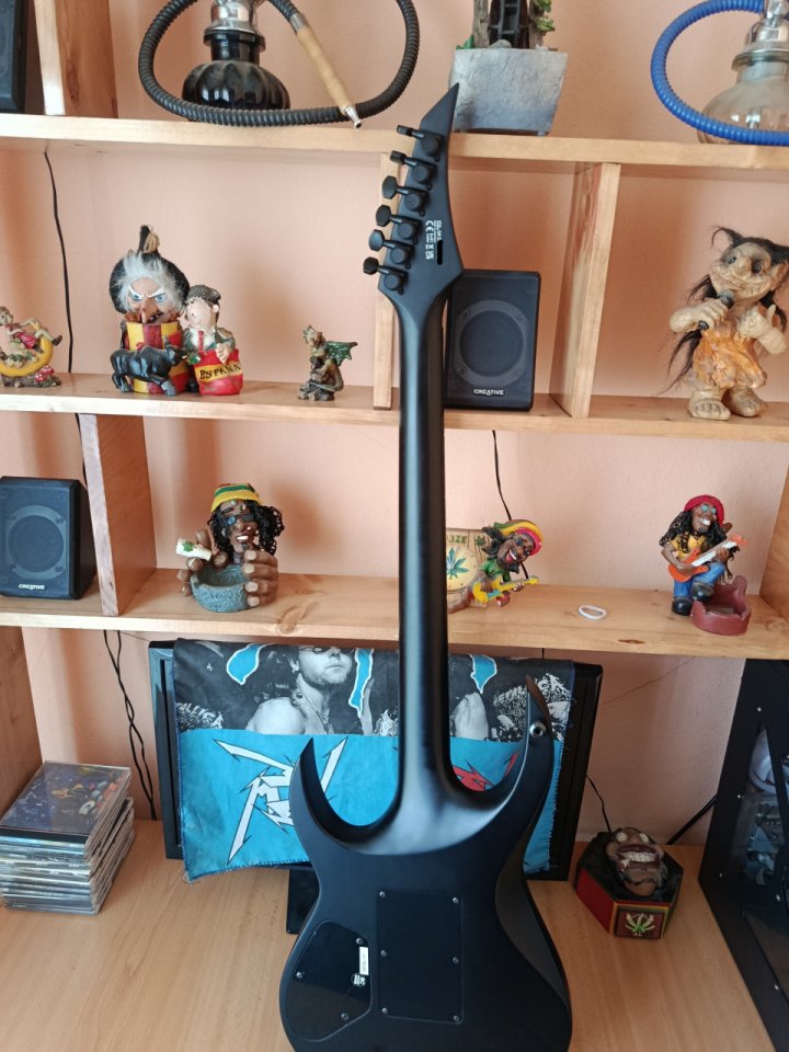 Solar Guitars A1.6FR SVART+(acepto cambios) de segunda mano · Foto 6 de 8 · Madrid · 800 €