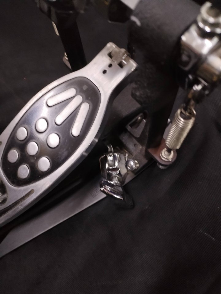 Doble pedal bombo PEARL - P122