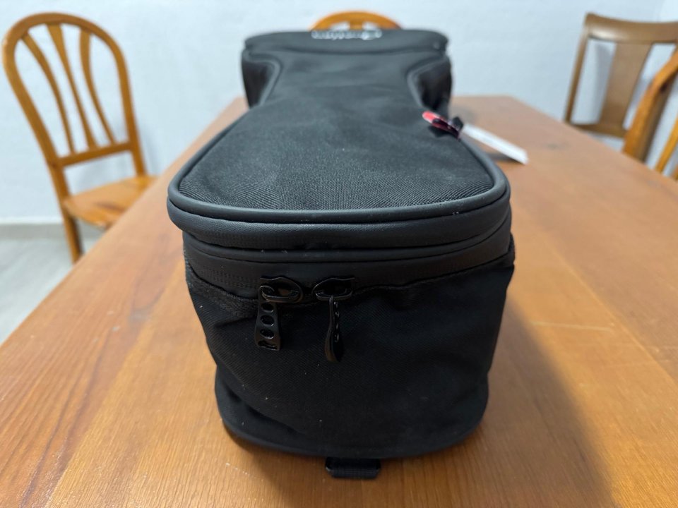 Ovation Gig Bag Roundback DB/MDB NUEVA A ESTRENAR – Solo Venta, NO Cambios. de segunda mano · Foto 4 de 8 · Madrid · 45 €