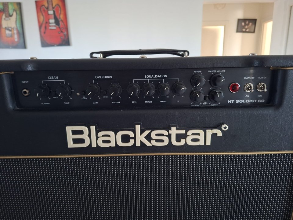 Blackstar HT Soloist 60 – Amplificador a válvulas 60W + Footswitch original