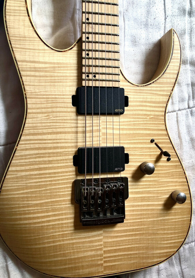 Ibanez Premium RG721MFMA