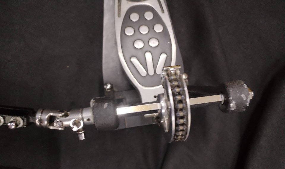 Doble pedal bombo PEARL - P122