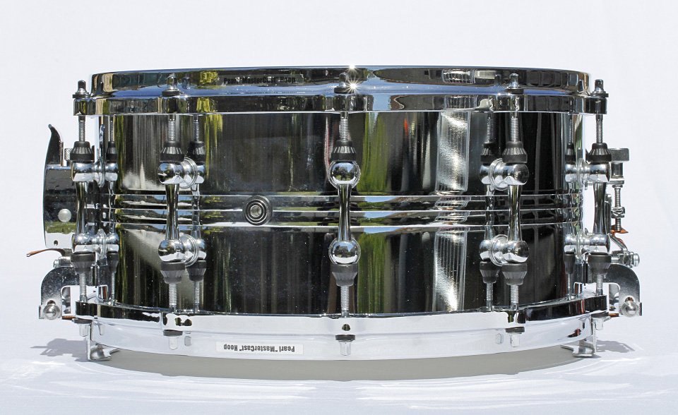 Caja Tier Muc Drums made in Germany 14"x6,5" aros die cast Pearl MasterCast de segunda mano · Foto 4 de 10 · Segovia · 320 €
