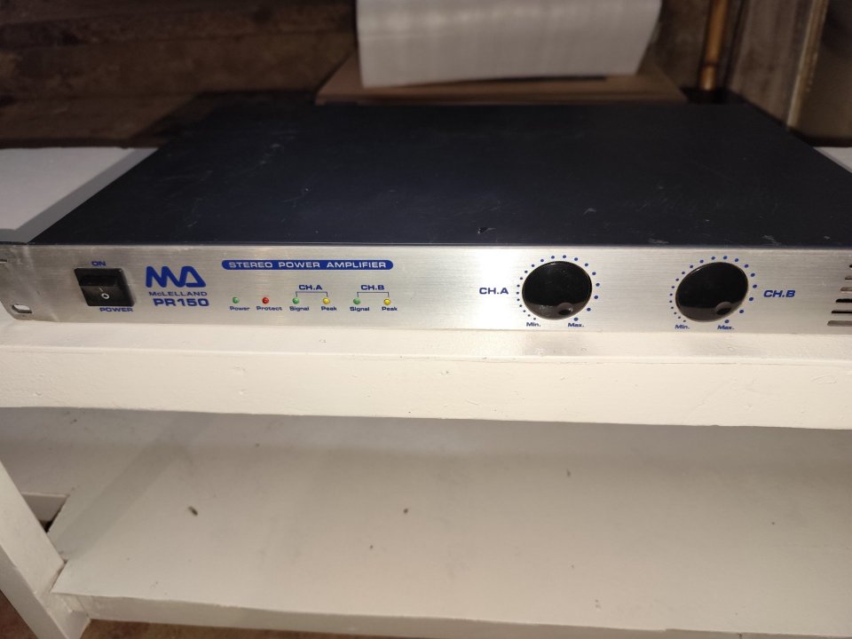 Etapa de potencia McLelland PR150