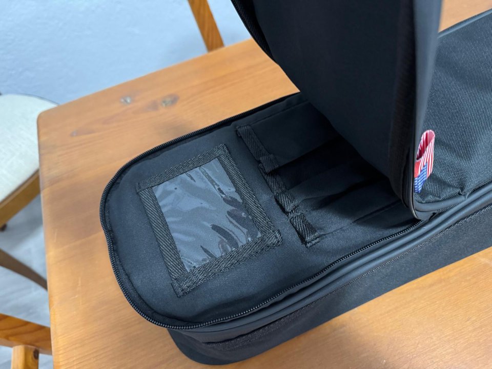 Ovation Gig Bag Roundback DB/MDB NUEVA A ESTRENAR – Solo Venta, NO Cambios. de segunda mano · Foto 7 de 8 · Madrid · 45 €
