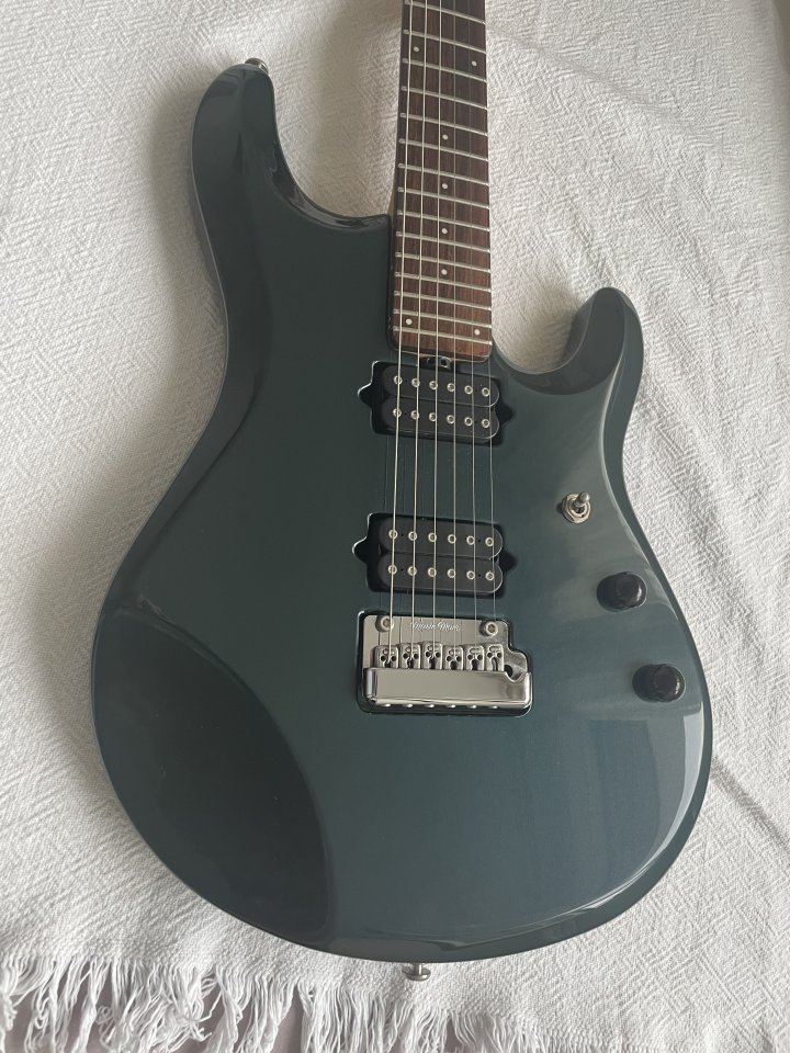 Music man JP6 2004