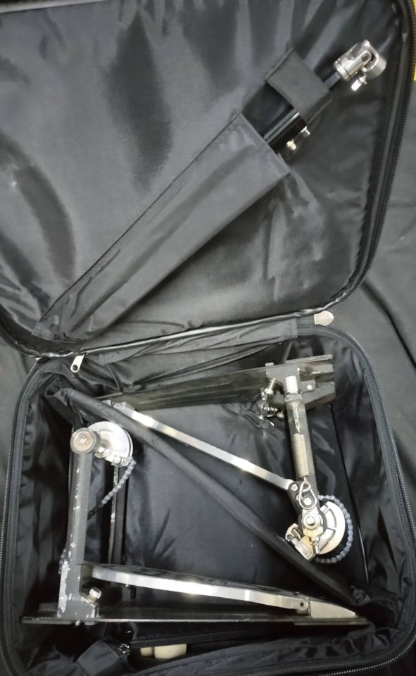 Doble pedal bombo PEARL - P122