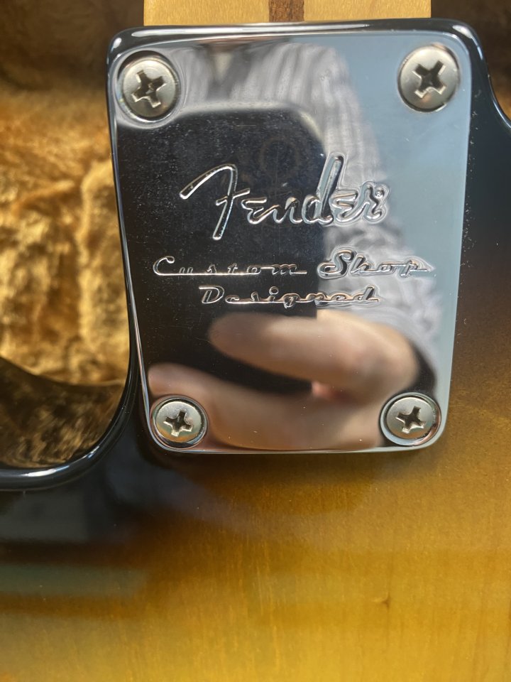 Guitarra fender telecaster
