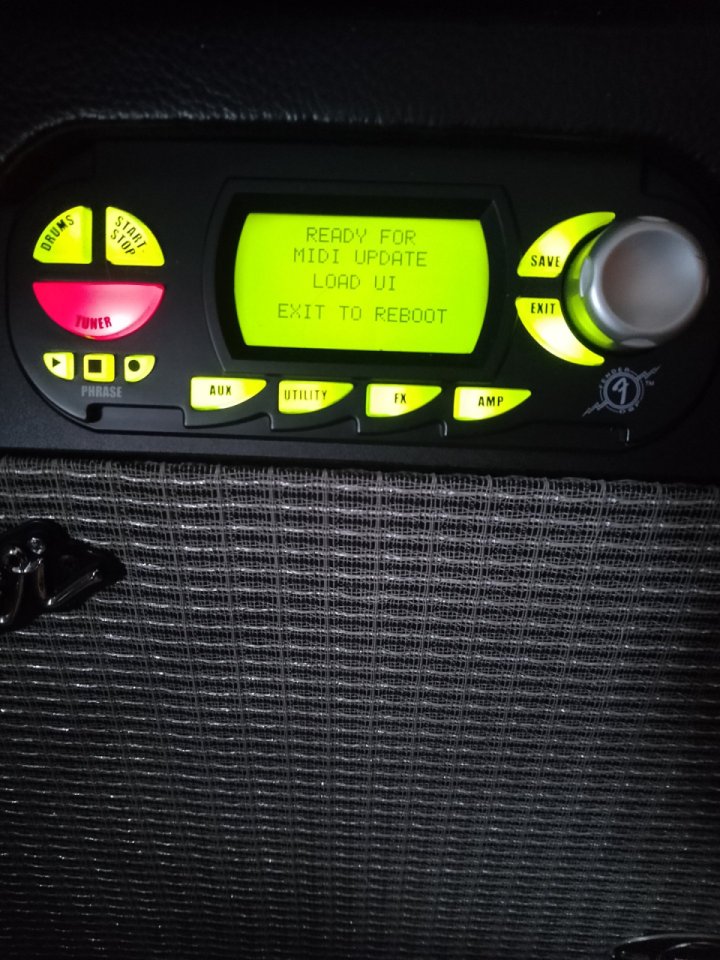 2 amplificadores guitarra Fender G-DEC 15w de segunda mano · Foto 8 de 9 · Barcelona · 100 €
