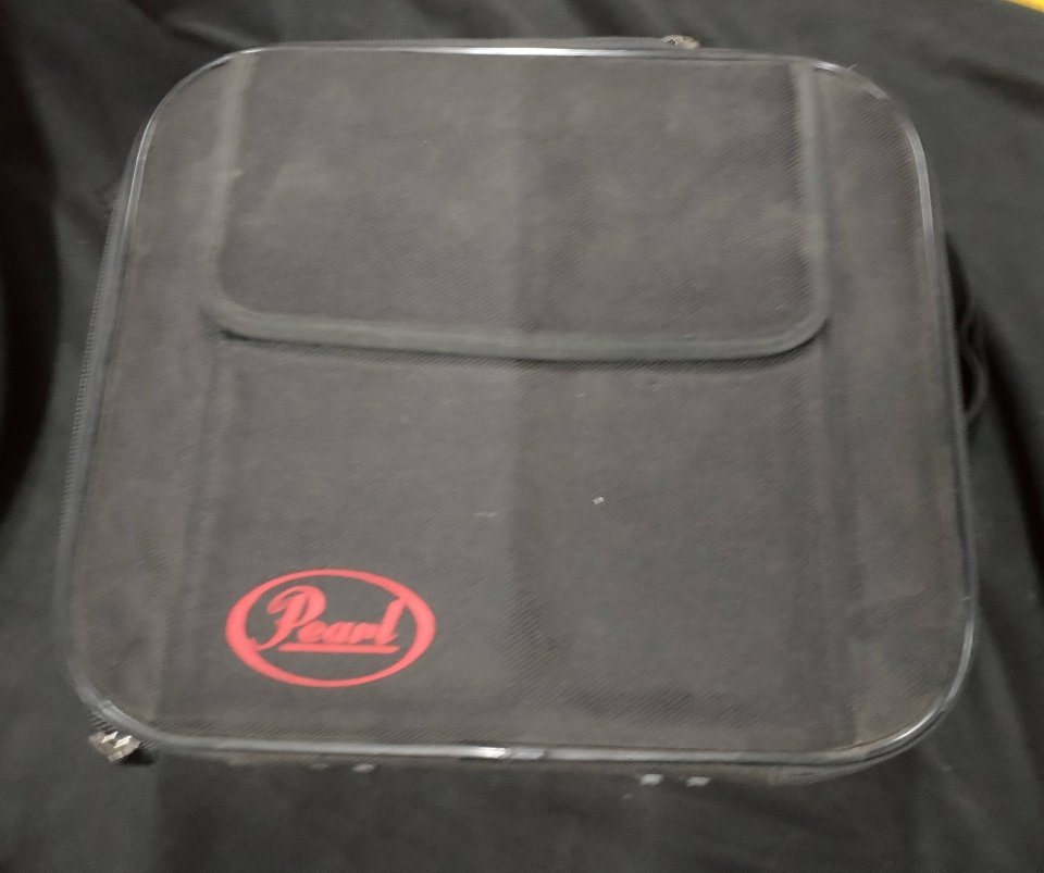 Doble pedal bombo PEARL - P122