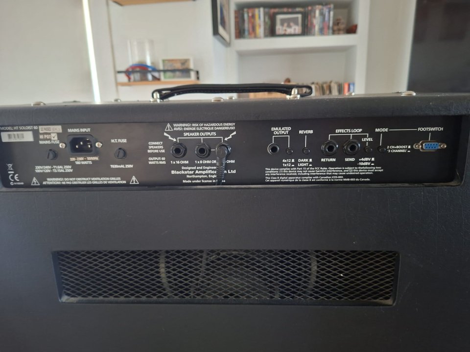 Blackstar HT Soloist 60 – Amplificador a válvulas 60W + Footswitch original