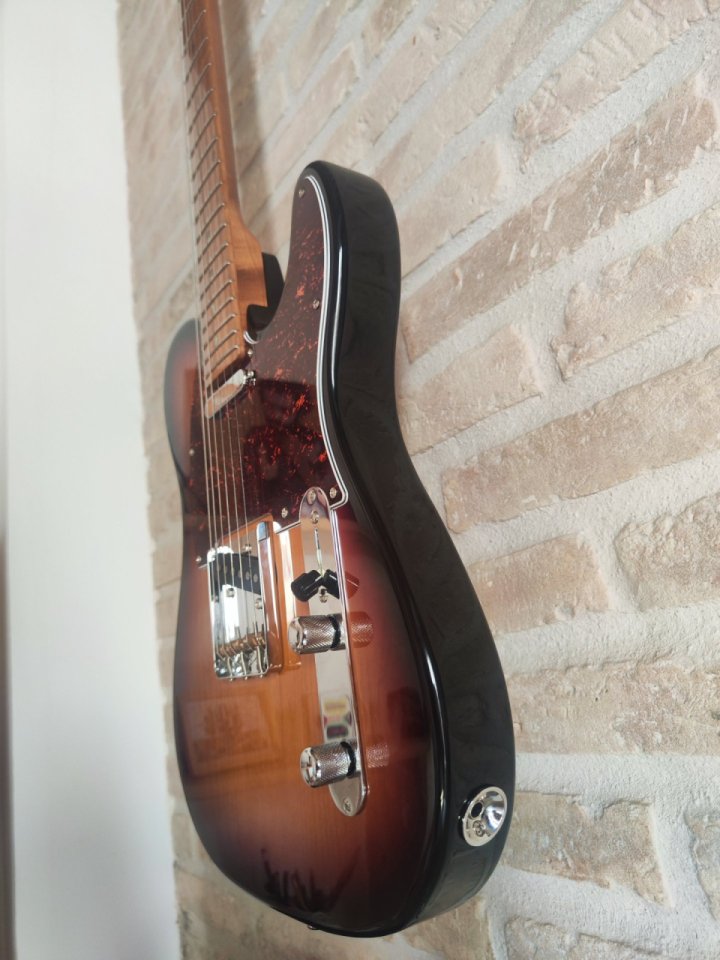 Sire Larry Carlton T7 (O cambio) de segunda mano · Foto 7 de 9 · Valencia · 450 €