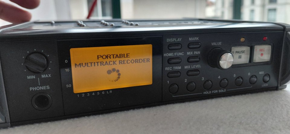 Grabadora Multicanal Tascam DR-680