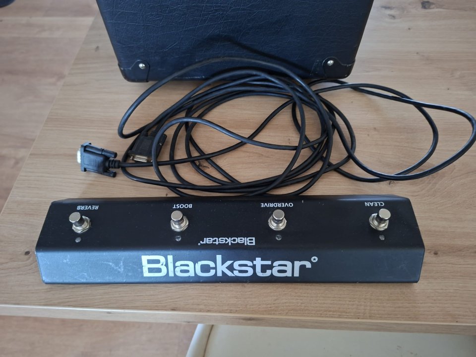 Blackstar HT Soloist 60 – Amplificador a válvulas 60W + Footswitch original