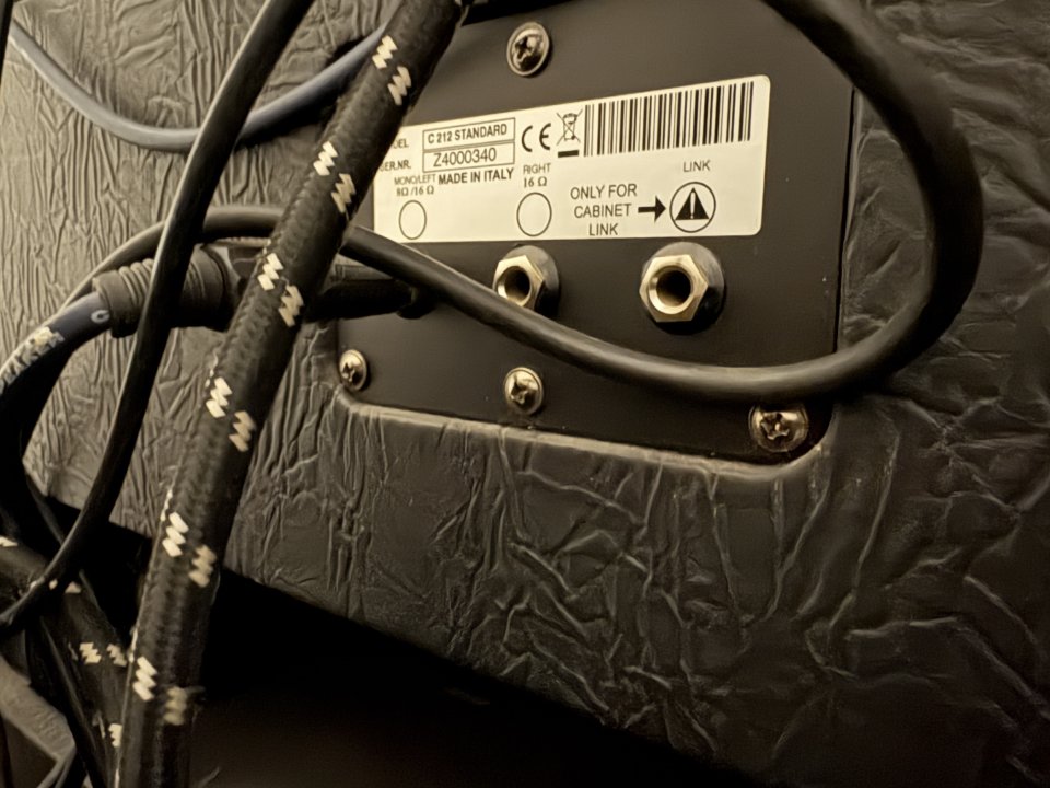 Pantalla DV mark 212 2x12