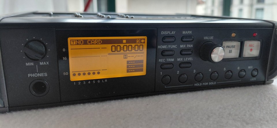 Grabadora Multicanal Tascam DR-680