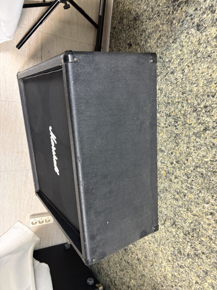 Pantalla Marshall M412B de segunda mano · Foto 6 de 6 · Toledo · 220 €