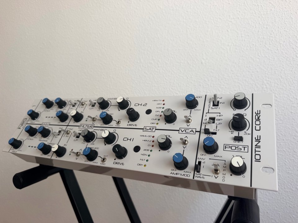 NIIO Analog Iotine Core de segunda mano · Foto 2 de 4 · Alicante · 2099 €