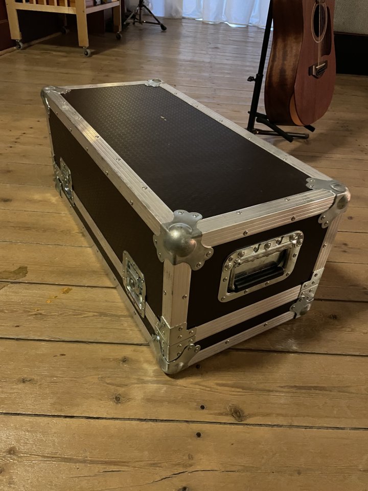 Amplificador Sinmarc B-2280-C de segunda mano · Foto 5 de 7 · Barcelona · 650 €